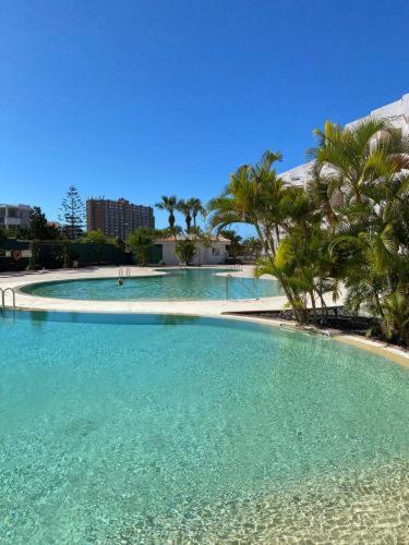 Luxury San Marino Apartment & Pool View Los Cristianos  Bagian luar foto