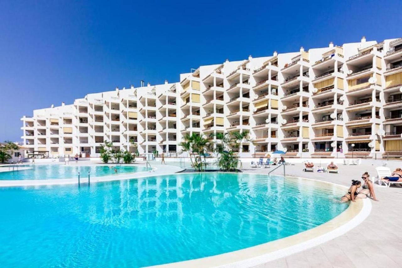 Luxury San Marino Apartment & Pool View Los Cristianos  Bagian luar foto
